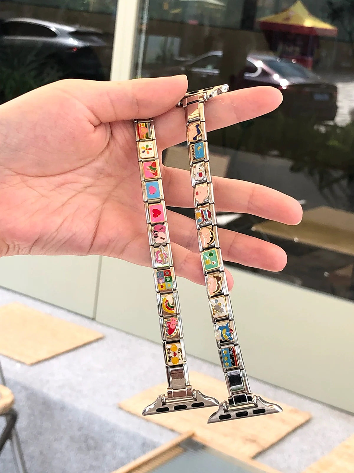 Casezly Shin-chan Bracelet for iWatch 9/8/7/6, DIY Band