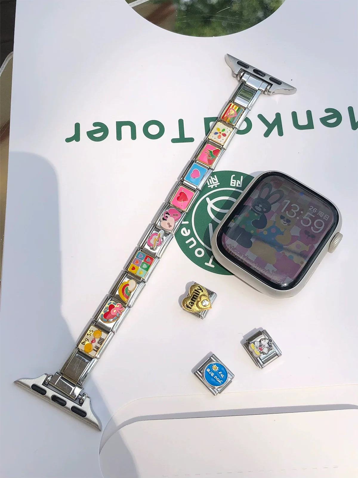 Casezly Shin-chan Bracelet for iWatch 9/8/7/6, DIY Band