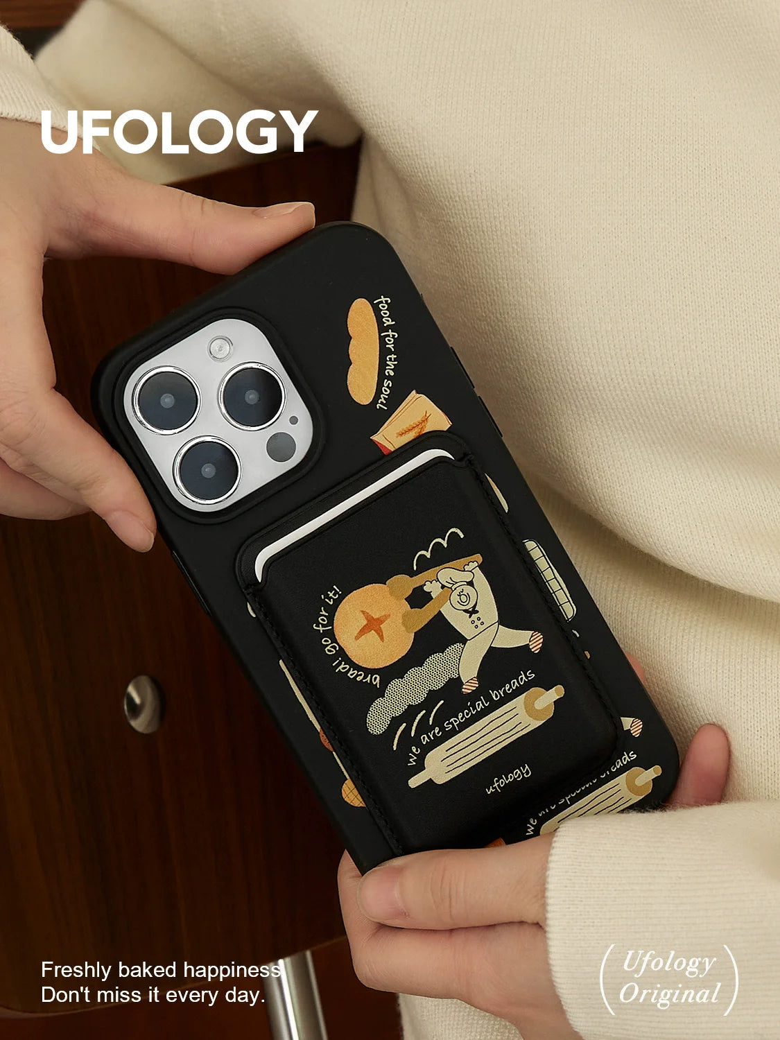 Casezly Magnetic Degradable Case iPhone 15 Pro 14 Pro Max 13 Cute Bread